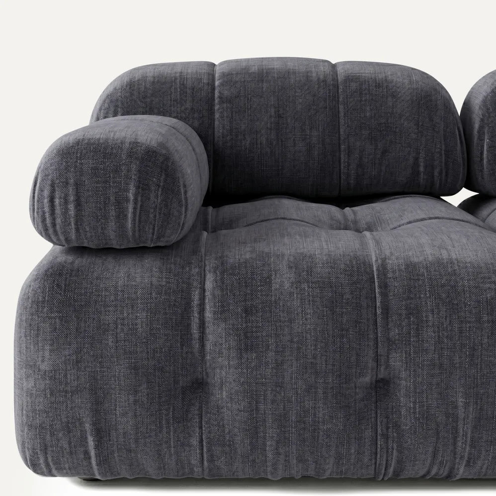 Modulares Sofa Cloud (4-Sitzer) mit Pouffe