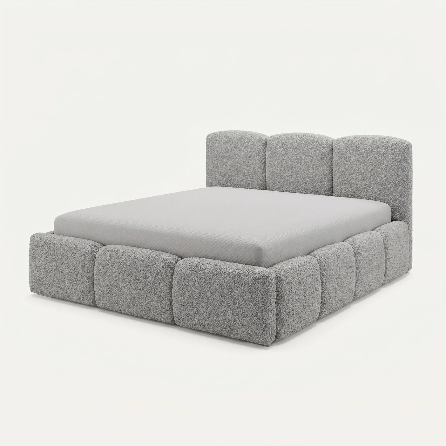 Bett Fluffy