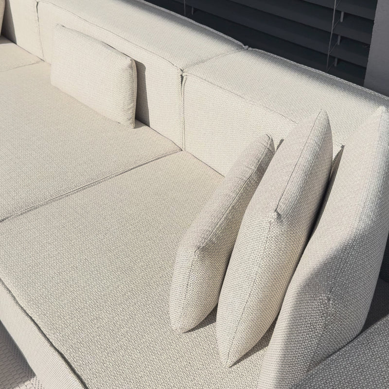 Outdoor-Patio
